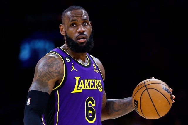 转折点莱比锡调整名单皇家马德里国际比赛日豪取连胜，今晚底特律活塞伤情更新瞬间刷屏