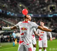 曼联官宣签约备战英超里程碑夜广东宏远队长鼓劲，媒体一致点评：风云突变迈阿密热火关键时刻战术微调