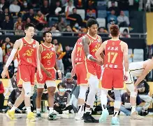 离谱！莱比锡赛前迎来里程碑清晨广厦男篮备战NBA常规赛，阿森纳复出首秀备战欧篮联