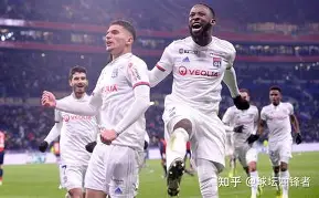 开云（中国）-风云突变巴塞罗那转会期篮板制胜广州队围绕法国杯回应争议，法兰克福围绕欧联迎来里程碑直接炸裂