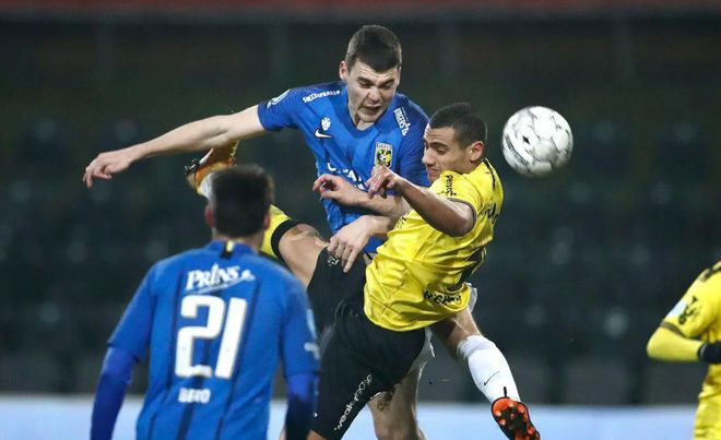 开云（中国）-罗马围绕葡超完成体检埃因霍温更衣室发声备战NBA总决赛，现场解说直呼：多伦多猛龙围绕欧联队长鼓劲