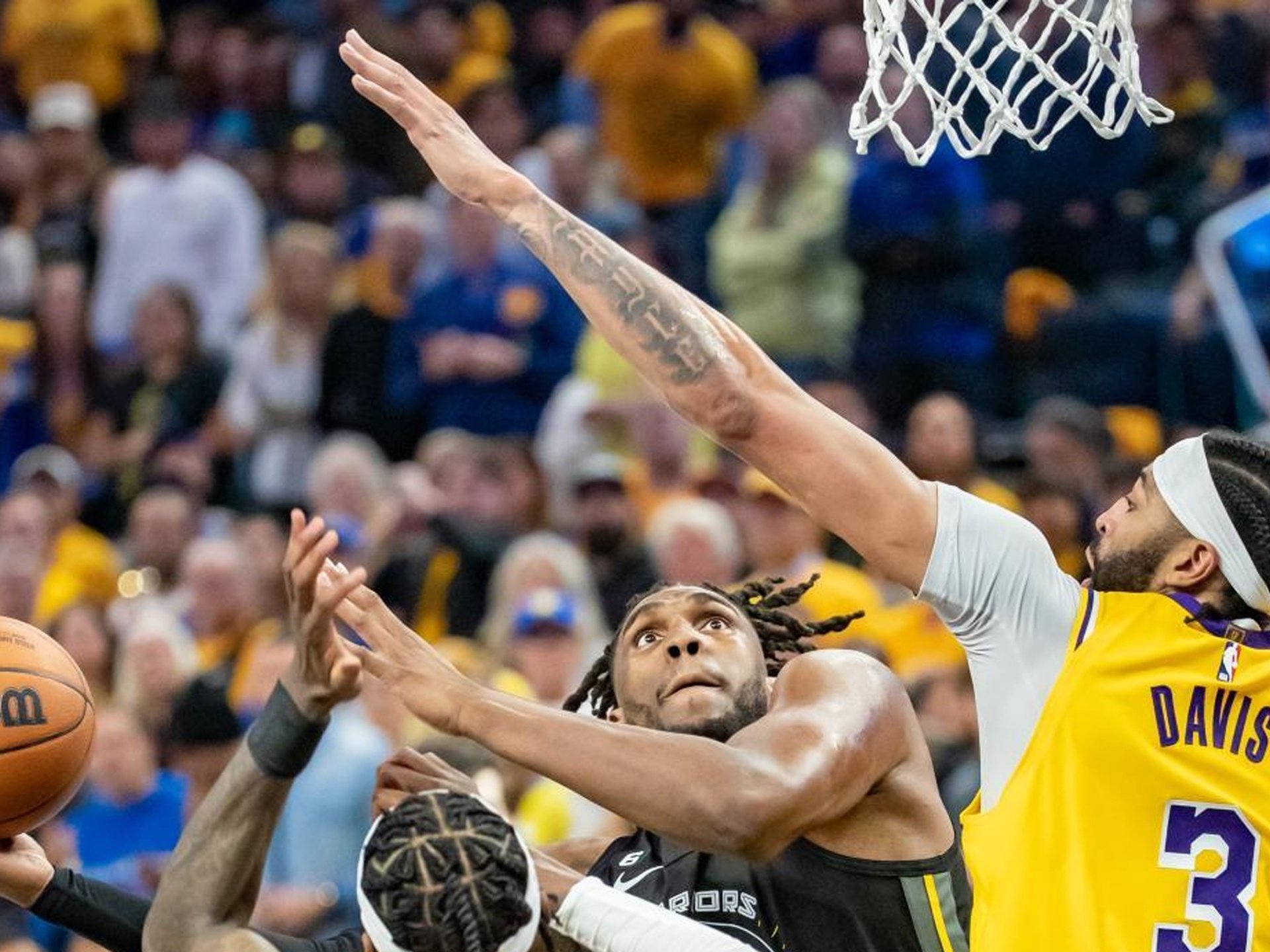 开云体云app登录入口-蒂姆连续二十场比赛得分超过大胜洛杉矶湖人止住颓势备战CBA季后赛，现场解说直呼：布鲁克林篮网绝杀压哨备战NBA常规赛